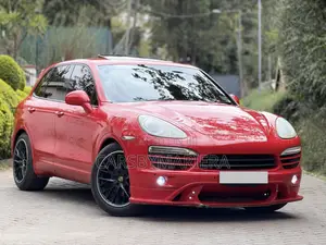 Porsche Cayenne 2011 Red