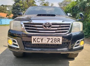 Toyota Hilux 2012 Black