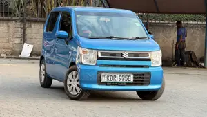 Suzuki Wagon R 660 Hybrid AWD 2017 Blue