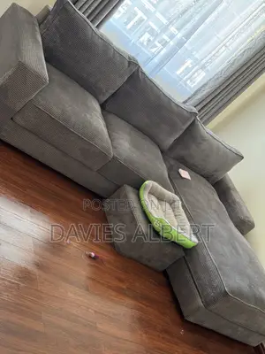 7 Seater L- Shaped Couch