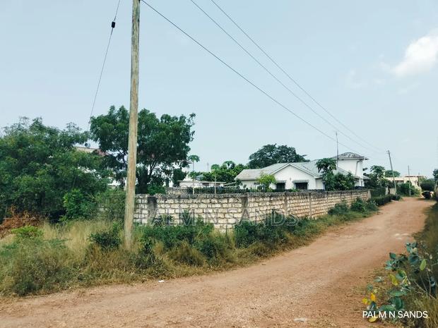  Prime 1/4 Acre Plot for Sale in Galu Kinondo, Diani!  - thumbnail 8