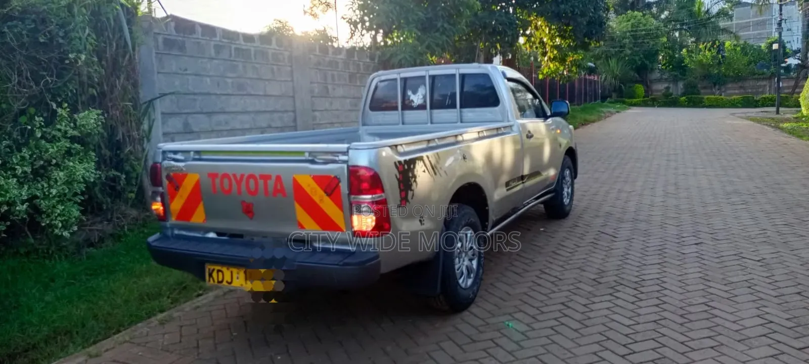 Toyota Hilux 2014 Silver