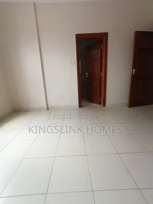 4bdrm Bedsitter in Nairobi West, Madaraka for rent