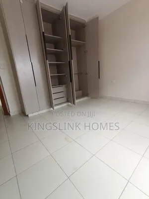 4bdrm Bedsitter in Nairobi West, Madaraka for rent