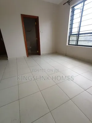 3bdrm Apartment in Nairobi West, Madaraka for rent