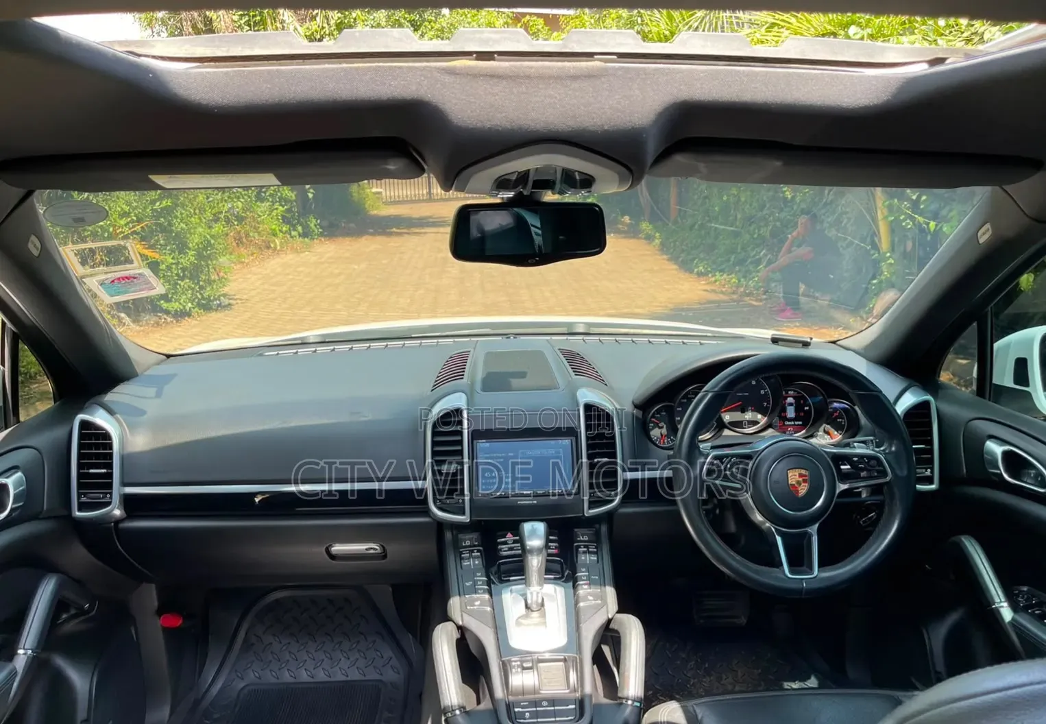Porsche Cayenne 2015 White