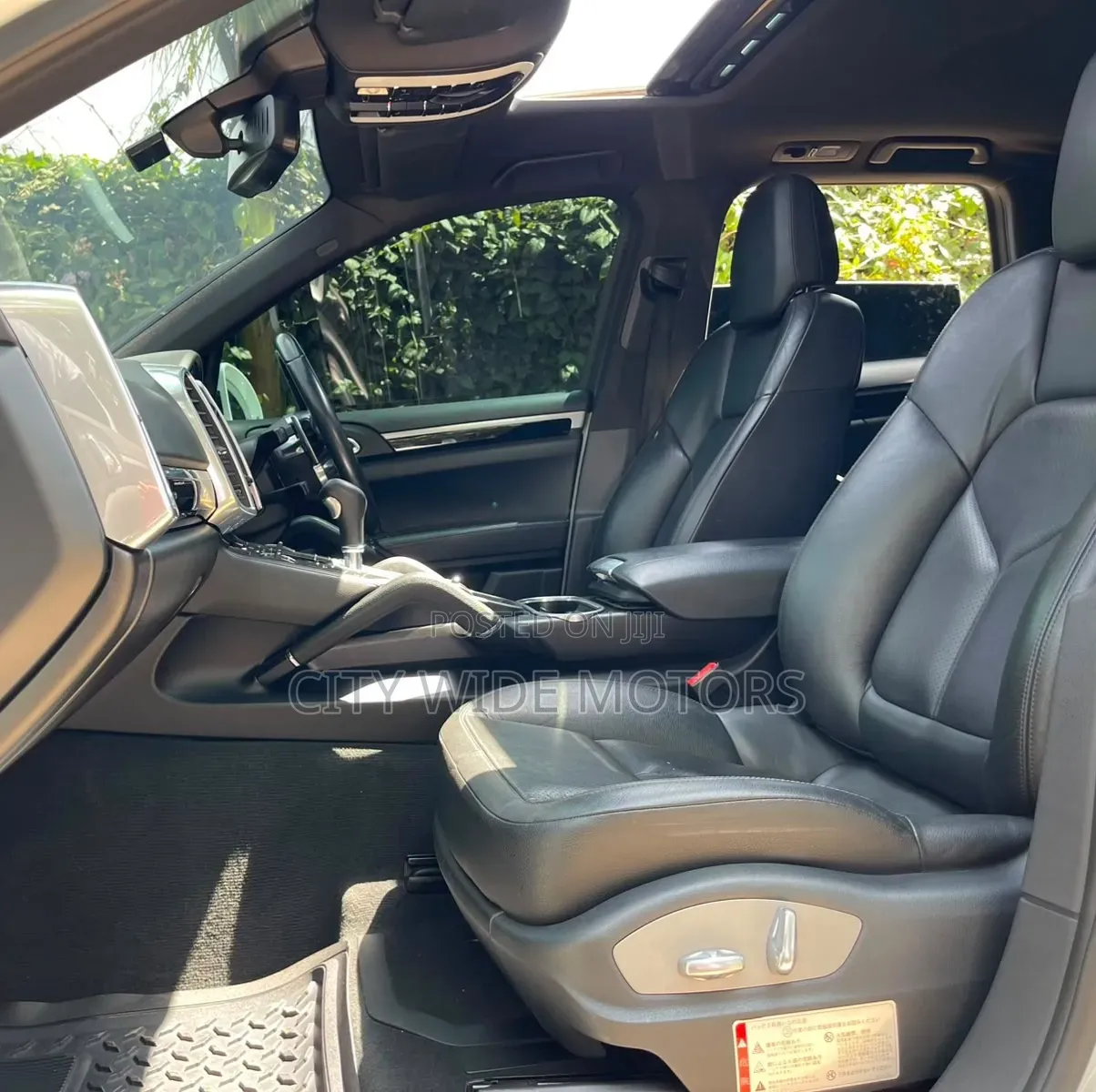 Porsche Cayenne 2015 White