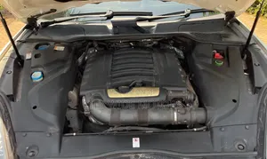 Porsche Cayenne 2015 White