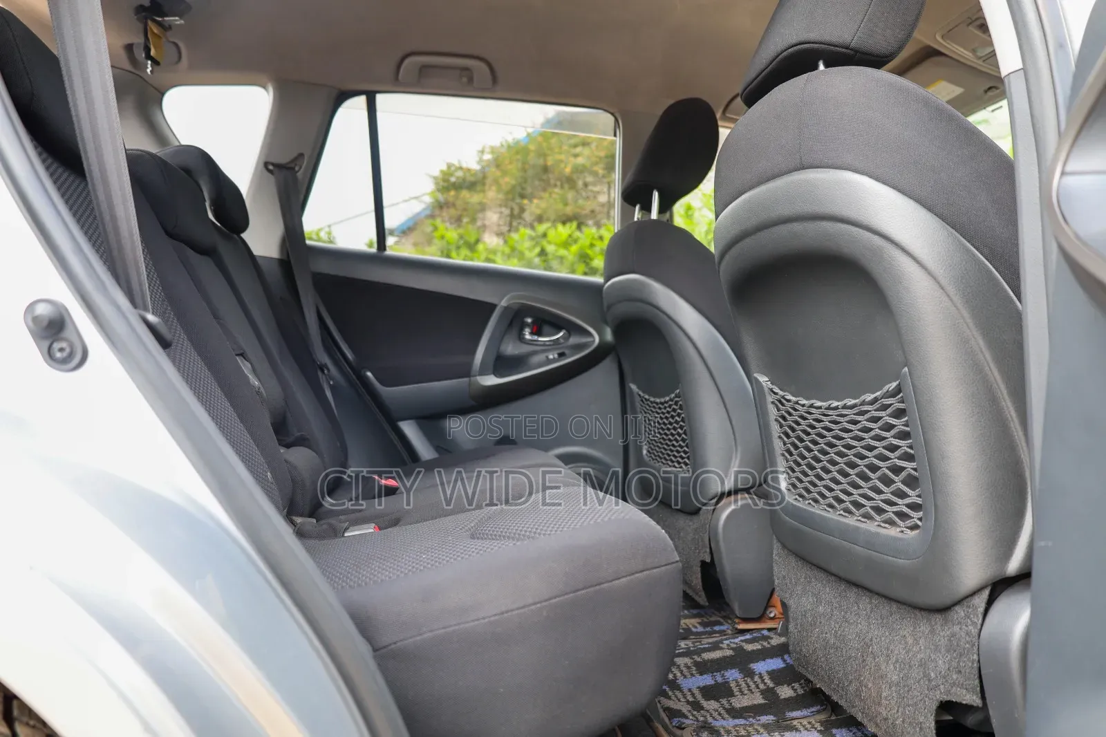 Toyota RAV4 2009 Silver