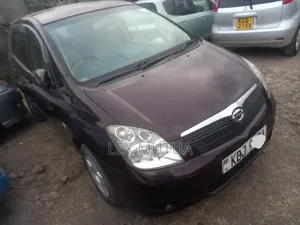 Toyota Corolla Spacio 2004 Brown