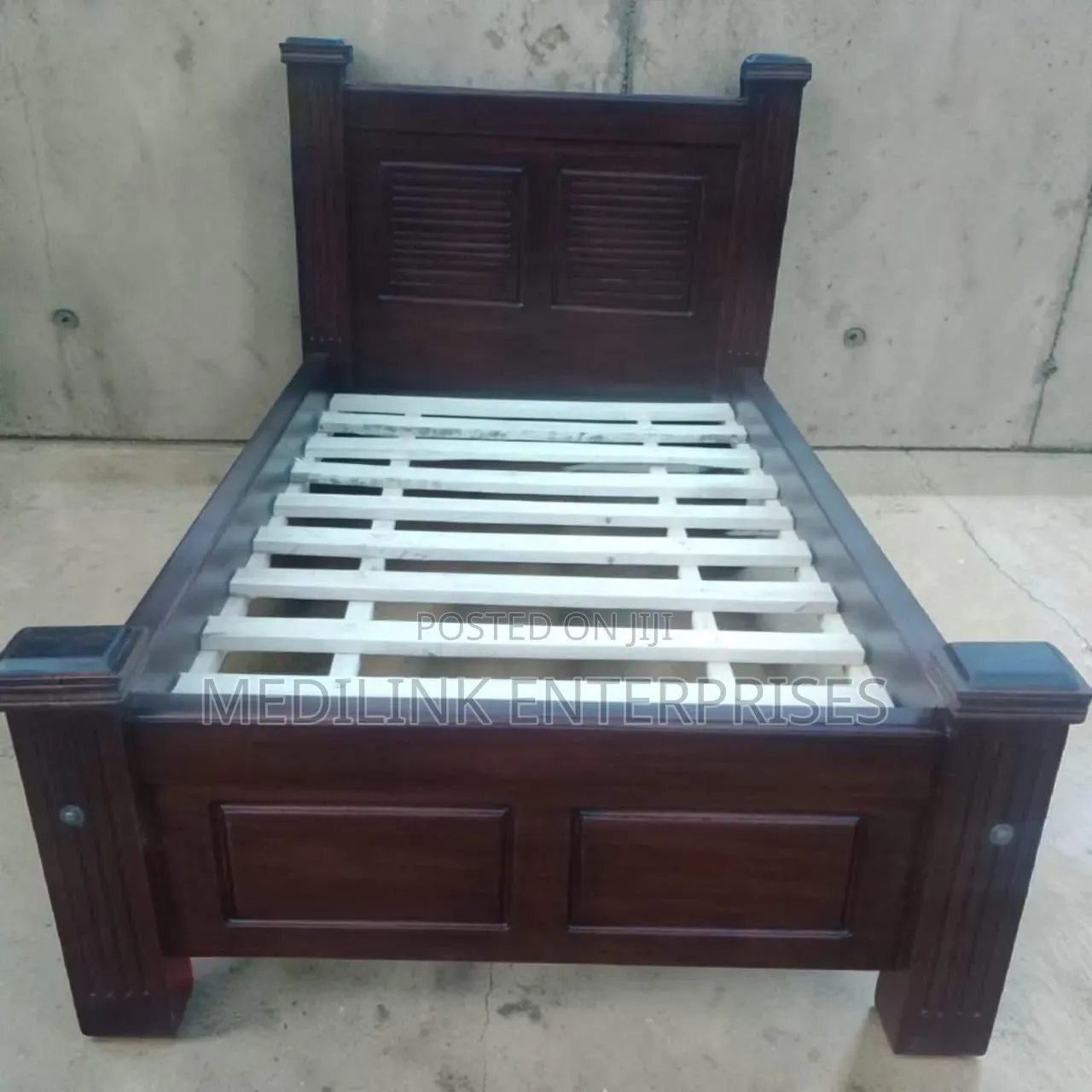Solid Walnut Gresham Beds Queen Sized
