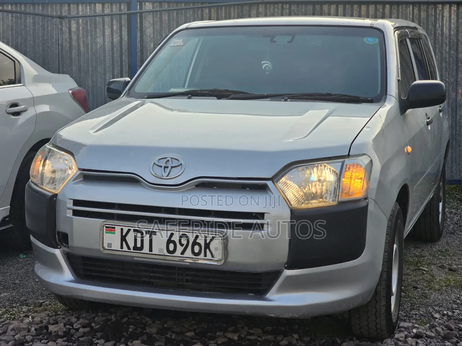 Toyota Probox 2018 Silver