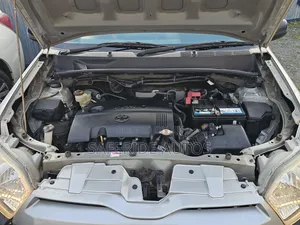 Toyota Probox 2018 Silver