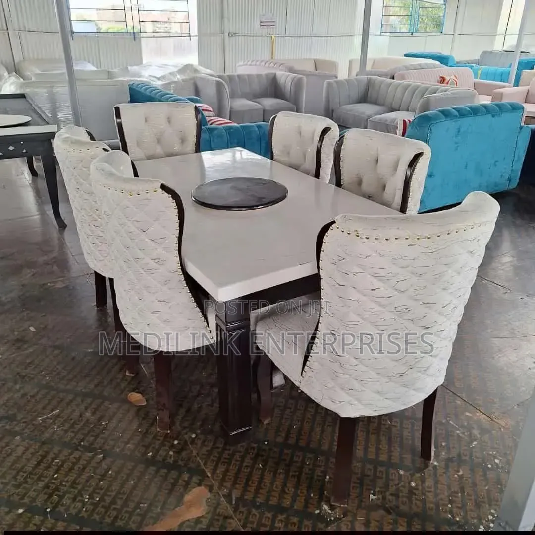 Bon Design Round 6-Srater Dinning Table Set