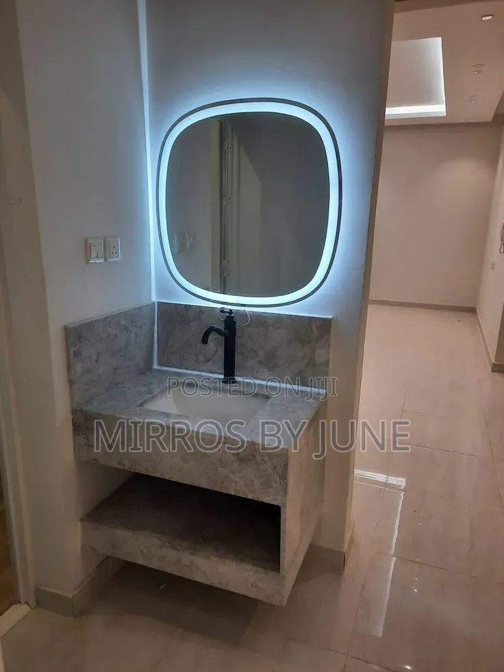 Sink Are/ Dining Area/Bathroom Vanity
