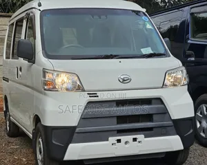 Daihatsu Hijet 2018 White