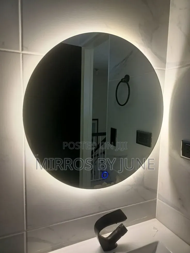 Sink / Bathroom/ Restaurant Mirror