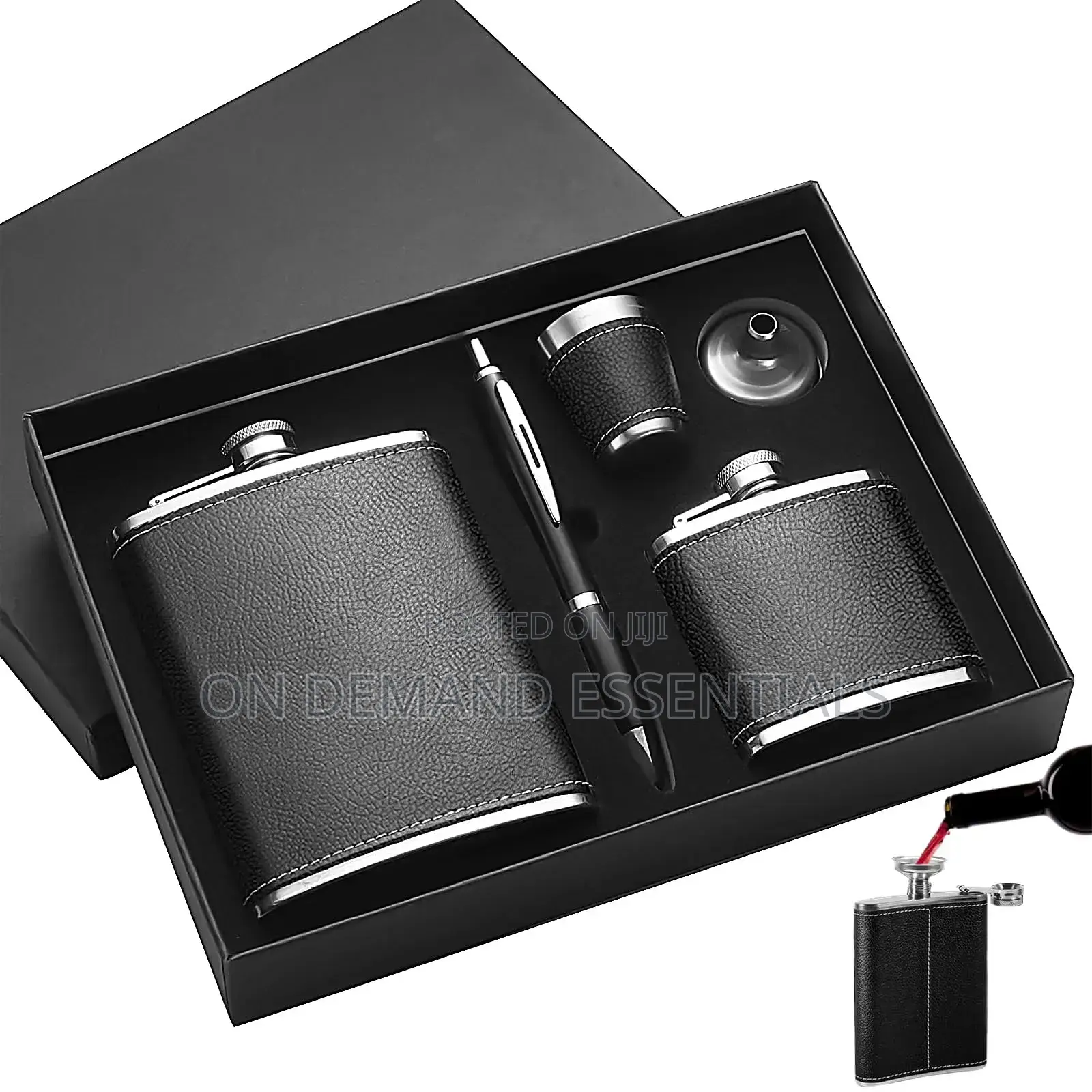 Black Leather-Covered Whiskey Flasks Gift Set