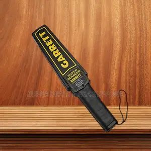 Garrett Super Scanner Security Scanner for School Entrance Checks