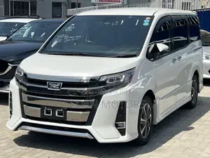 Toyota Noah 2019 Ivory