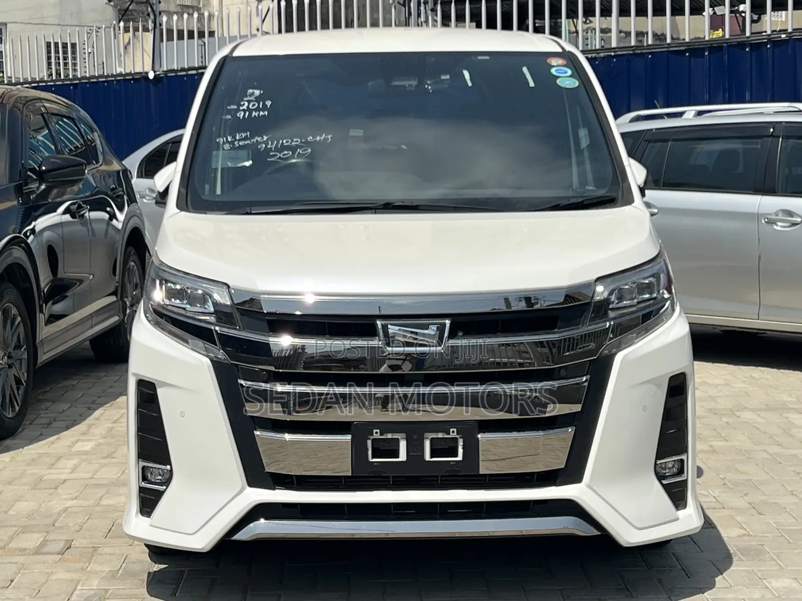 Toyota Noah 2019 Ivory