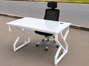 Best Working Table/Mesh Chair