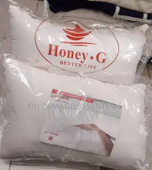 High Quality Plain White Pillows. (Honey G)