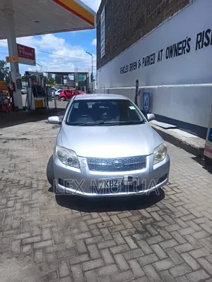 Toyota Axio 2006 Silver