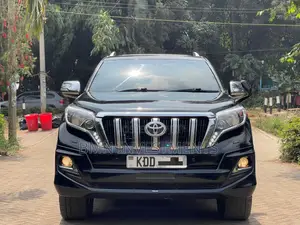 Toyota Land Cruiser Prado 2.8 2017 Black