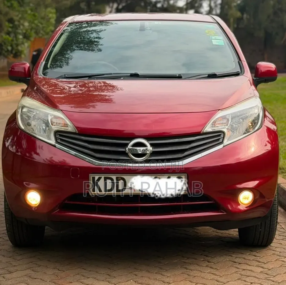 Nissan Note 2014 Red