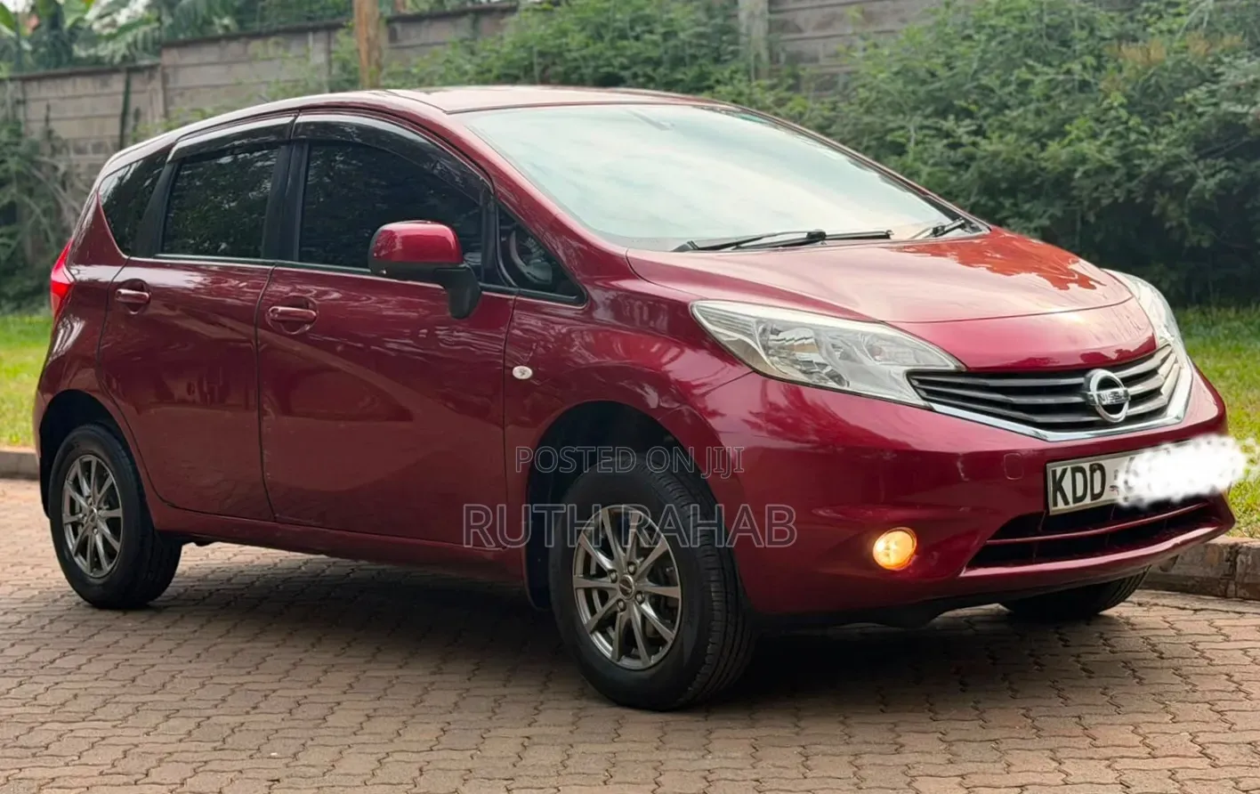 Nissan Note 2014 Red