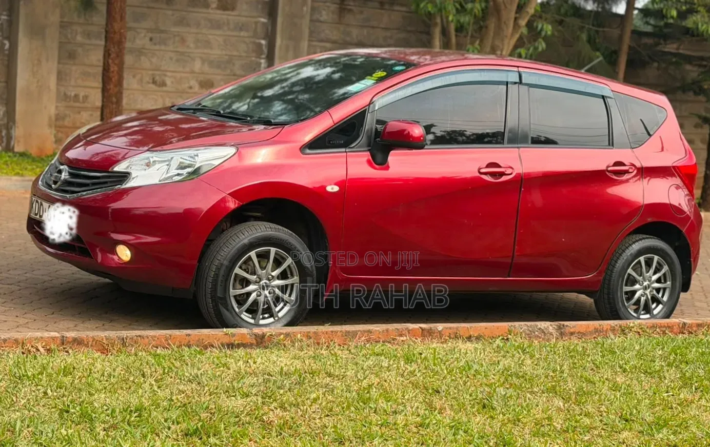 Nissan Note 2014 Red