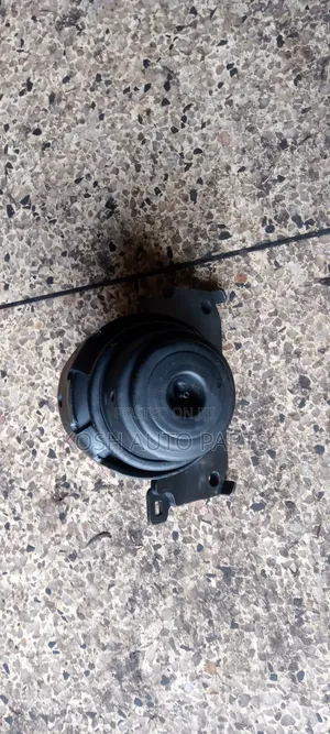 Engine Mount Land Cruiser J120/150 Diesel