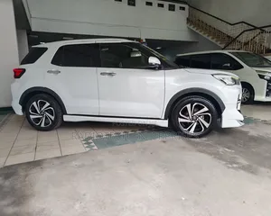 Toyota Raize 2020 White