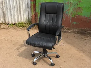 Comfort Black Leather Chair