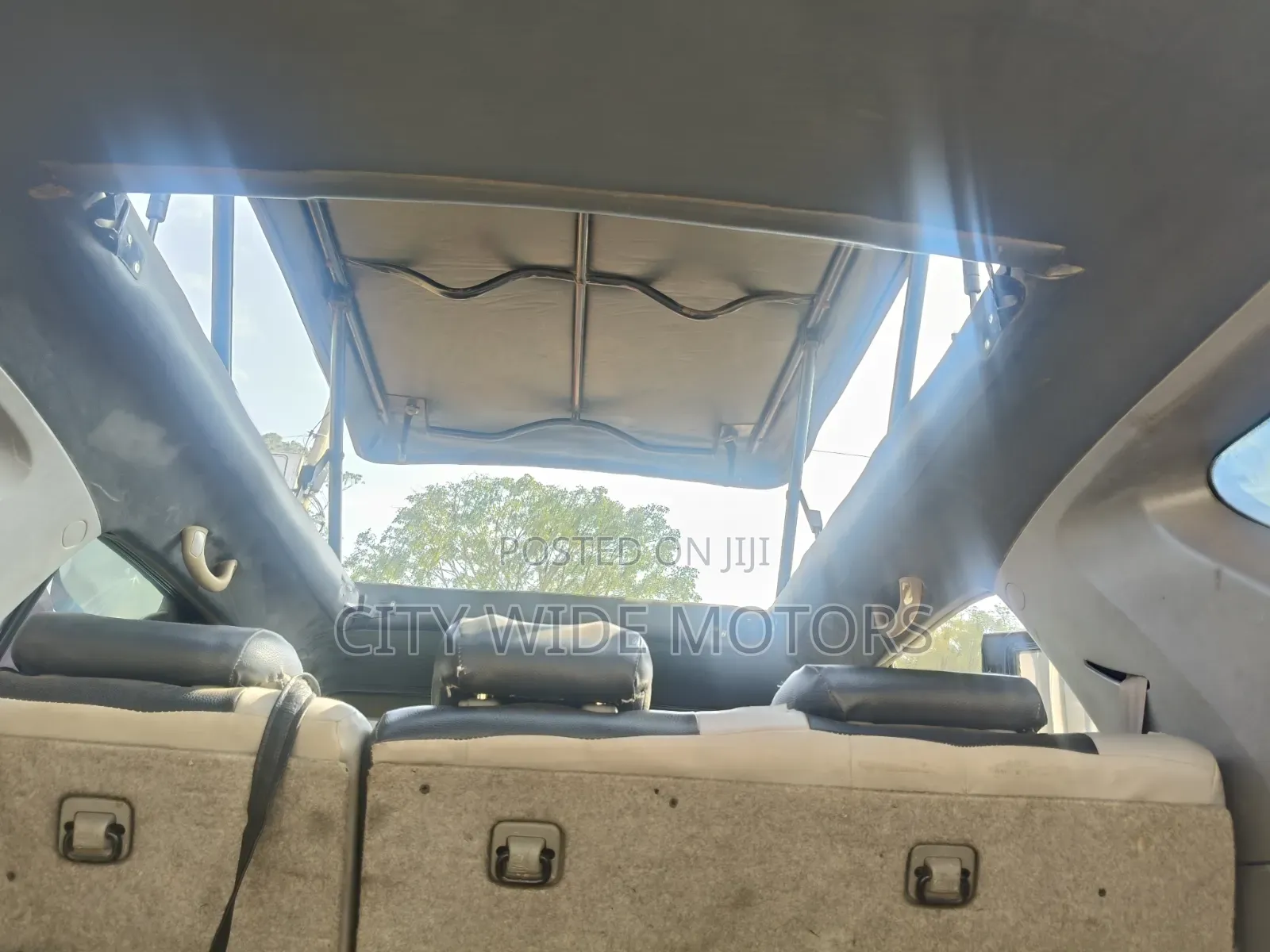 Toyota Hilux Surf 2004 Black