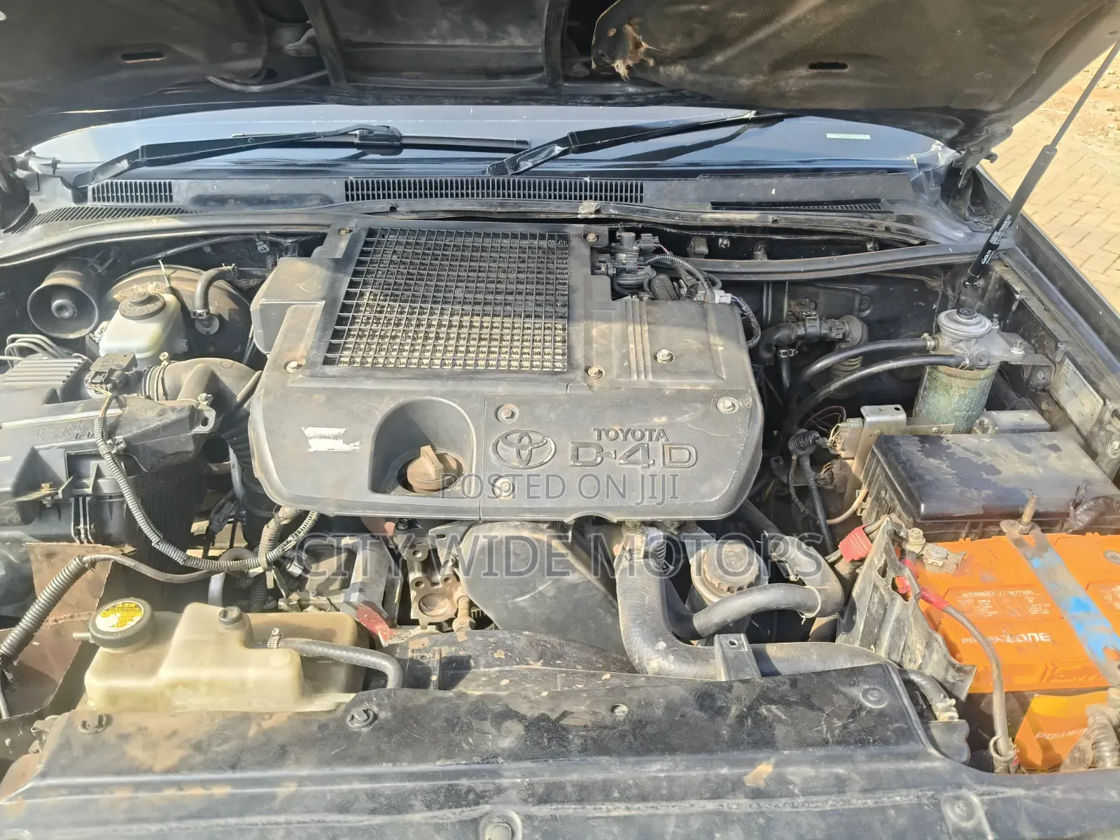 Toyota Hilux Surf 2004 Black