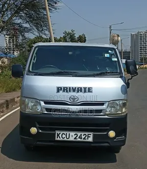 Toyota HiAce 2012 Silver