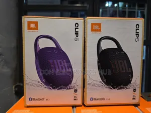 JBL Clip 5 Bluetooth Speaker Original 12hrs Play Time