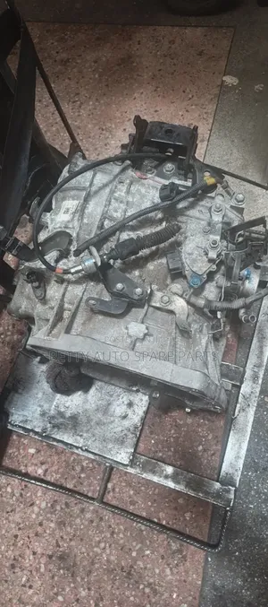 Toyota Vitz Gearbox or Belta