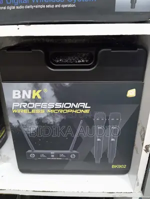 BNK BK902 Professional UHF Dual Wireless Microphone System