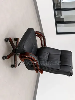 Premium Ergonomic Office Leather Chair