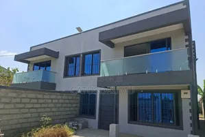 4bdrm Maisonette in Syokimau, Gateway Mall Area for rent