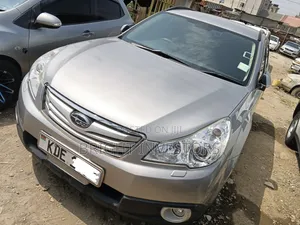 Subaru Outback 2014 Gray