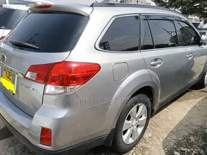 Subaru Outback 2014 Gray