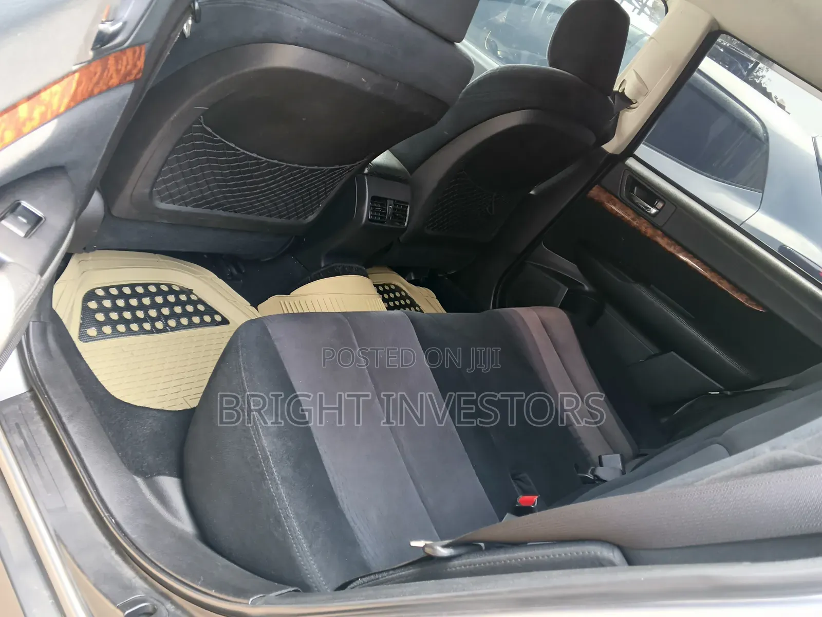 Subaru Outback 2014 Gray