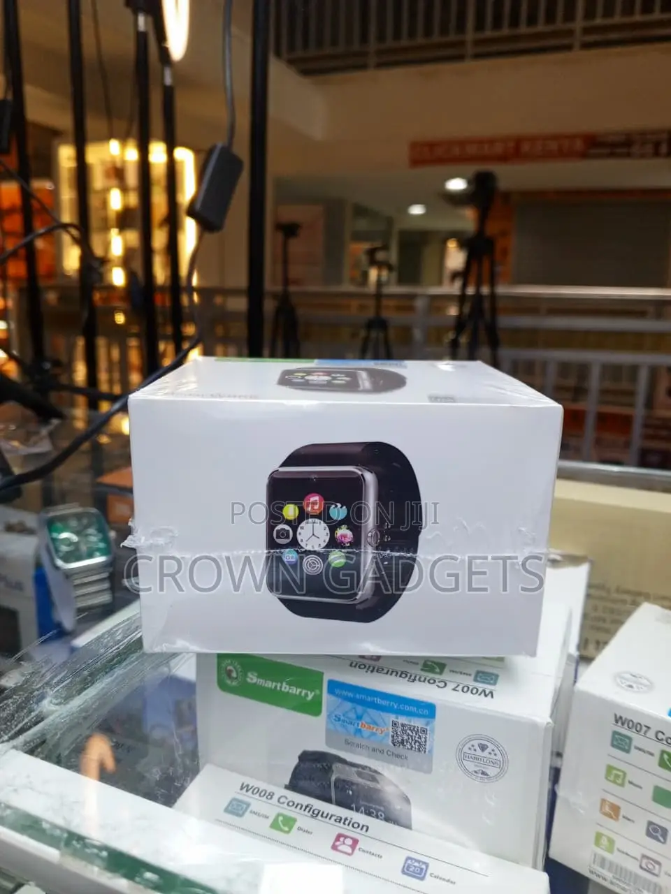 W008 Smartwatch With Camera Touchscreen Music Player