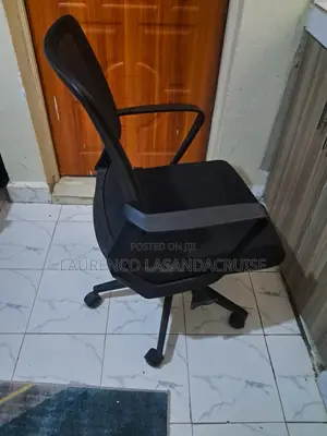 Urgent Sale - Complete Office Setup - Mlolongo Phase 3 Clearing