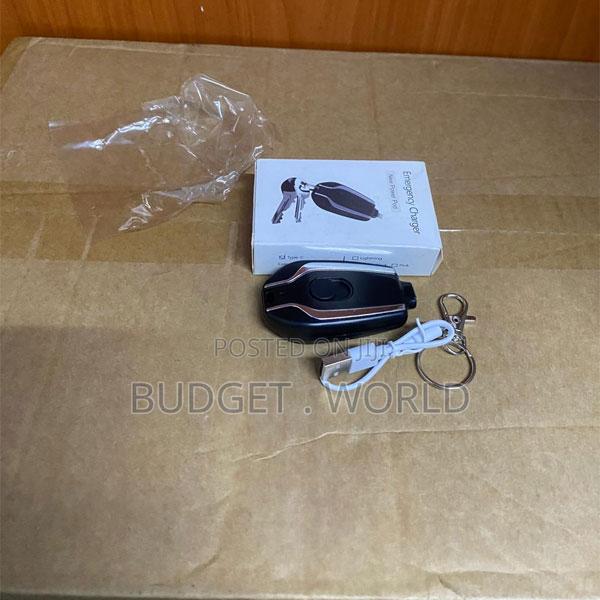 Type-C Emergency Keychain Phone Charger – Portable Fast Charging Cabl - thumbnail 2