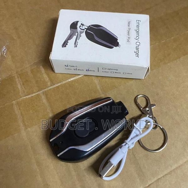 Type-C Pocket Emergency Charger Keychain – Durable Fast Charge Cable - thumbnail 2